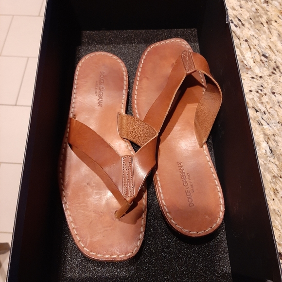 100% Authentic Dolce and Gabbana Sandals w/Box - Picture 5 of 7